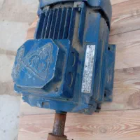 تعدادی دینام تک فاز و سه فاز