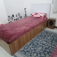 تخت خواب یکنفره