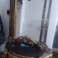 آیینه و میز