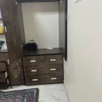 کمد ایستاده لباس