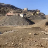 استخدام نگهبان شبانه و روزی