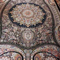فرش ماشینی جفت۱۲متری۷۰۰شانه تراکم۲۵۵۰تمیزدرحدنو