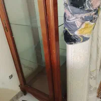 بوفه چوبی در شیشه ایی