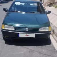 پژو ۲۰۰۰ عروسک