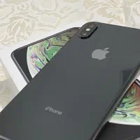 ایفون xs