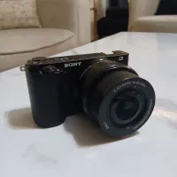 دوربین بدون آینه سونی مدل ZV-E10 به همراه لنز 16