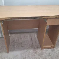 میز کامپیوتر