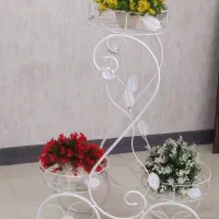 شلف با سه تا گل مصنوعی
