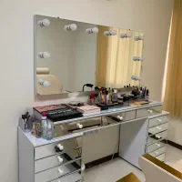 فروش تجهیزات ارایشگاه زنانه در حد نو