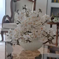 گل و گلدان