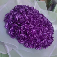 دسته گل بنفش