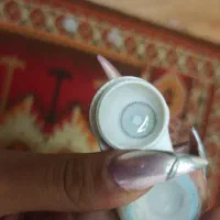 لنز طبی برند ۲ونیم به همراه مایع لنز