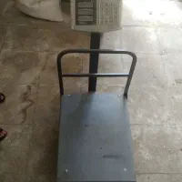 ترازو۳۰۰کیلویی