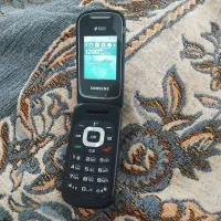 یک عدد گوشی سام سونگ تاشو