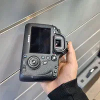 دوربین عکاسی CANON 6D