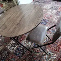 میز و صندلی گرد
