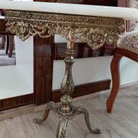 میز برنز مربع