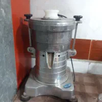 آبمیوه گیری صنعتی