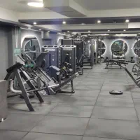 به یک نیروی اقا جهت کار در باشگاه نیازمندیم