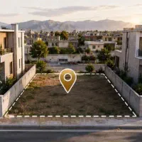 زمین-مسکونی-216-متری-در-به-حیاط