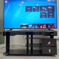 میز تلویزیون شیشه ای