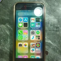 آیفون 8درحد نو 64گیگ