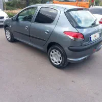 پژو۲۰۶