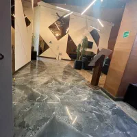 ۱۲۰متر۲خواب فول موقعیت اداری لوکس مترو علم وصنعت