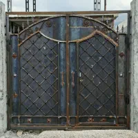درب حیاط دولت و تک لت