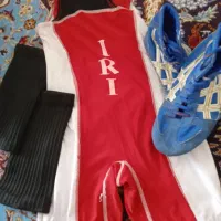 دوبنده و کفش ورزشی(کشتی)
