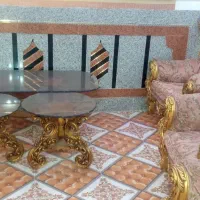 یک دست مبل با نهارخوری