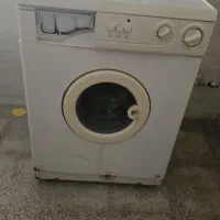لباسشویی آزمایش