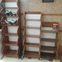 طبقاتی آبشاری استند چوبی مشکی و سفید