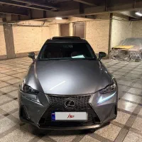 لکسوس is250 fsport