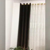 ۴ عدد کنار پرده