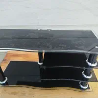 میز تلویزیون شیشه ای