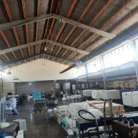 کارگر ساده پلاستیک سازی بادی و تزریق