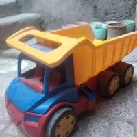 کامیون اسباب بازی