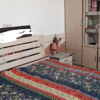 تخت وکمد