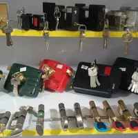 قفل درب حیاطی قفل برقی کله گاوی حیاط و ریموت کنترل