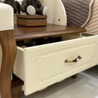 دراور آینه و ۲ عدد صندلی