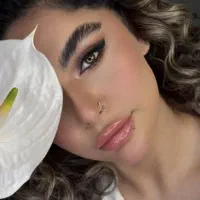 میکاپ و شنیون عروس و همراهی تخصصی و منصفانه