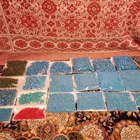 نگین ریز و درشت