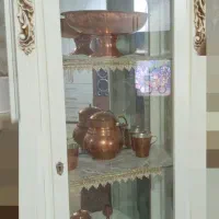 بوفه تاج دار و میز ناهار خوری