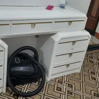 میزآرایشی