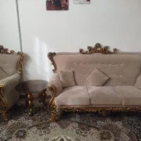 مبل هفت نفره با دو عسلی باید فقط بالشتک عوض بشه