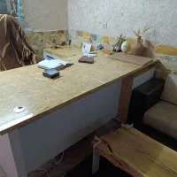 میز مدیریت و مبل اداری