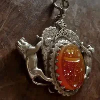 گردنی بسیار زیبا و فاخر