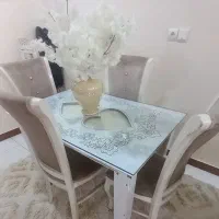 میز ناهارخوری ۴نفره
