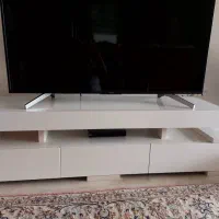 میز تلویزیون  هایگلاس